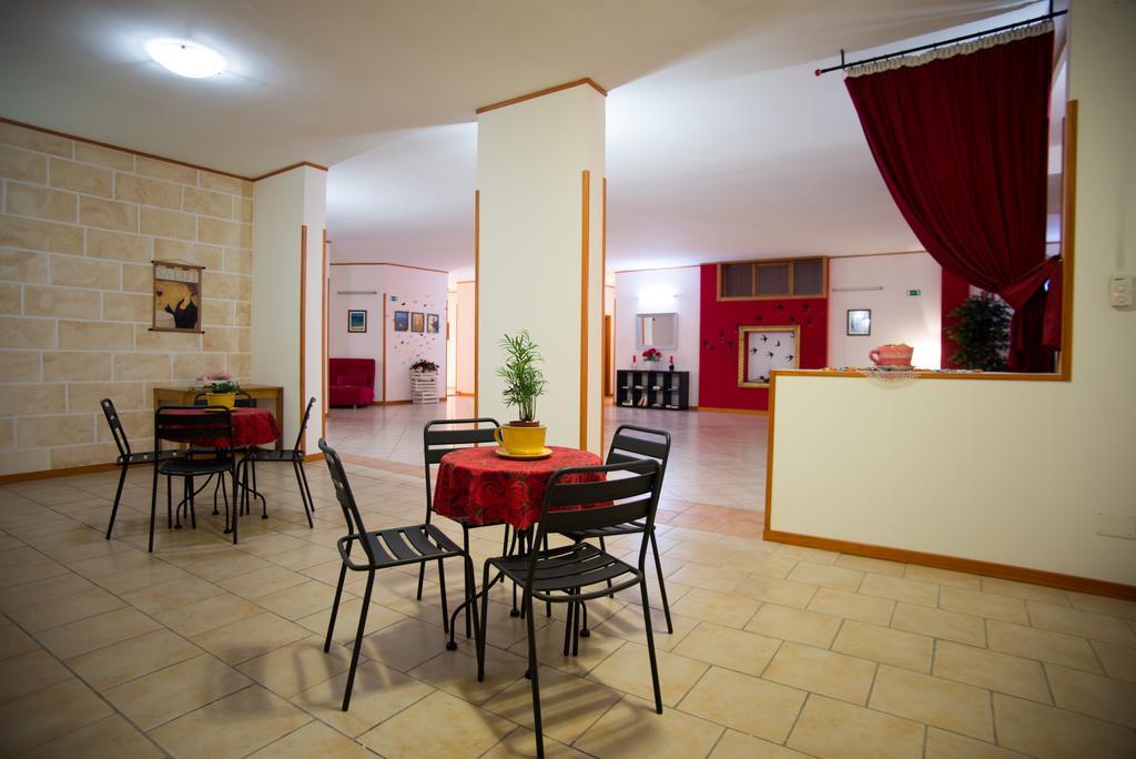 Hotel Residence Lupiae Lecce Exterior photo